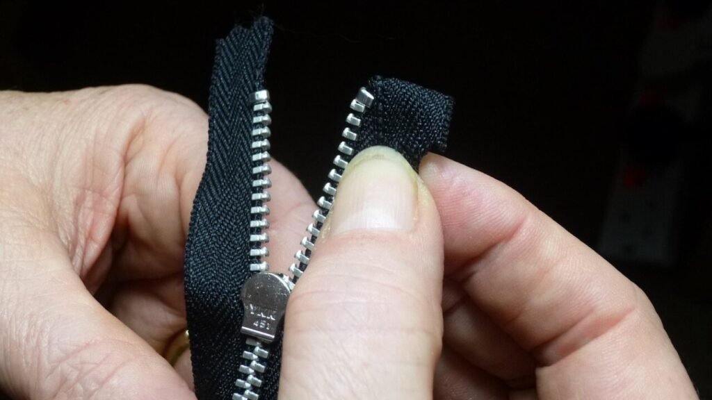 Gratis naaipatroon vest met rits downloaden